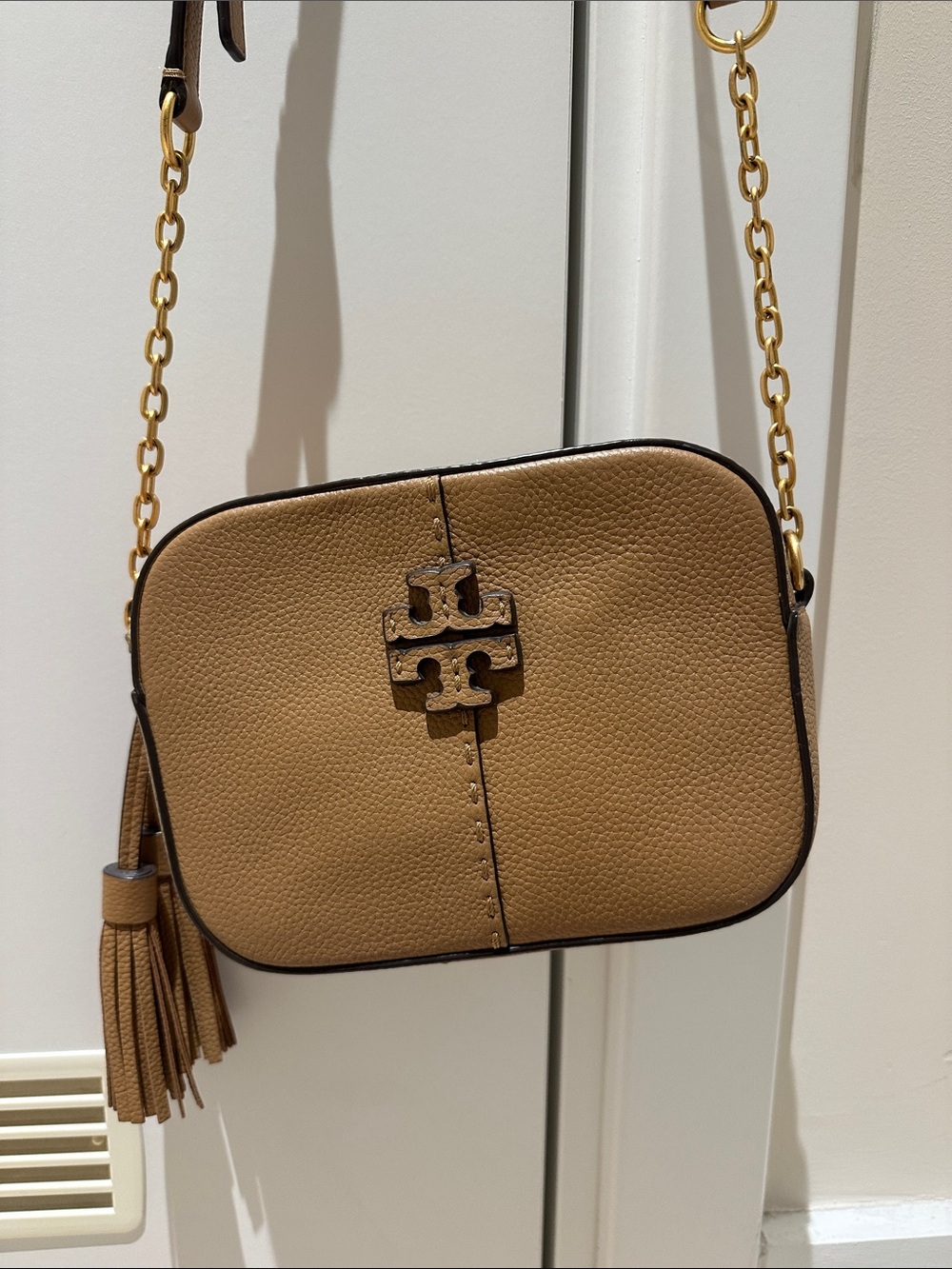 Tory Burch Pebbled Leather Crossbody in Camel/Tan with Gold Hardware